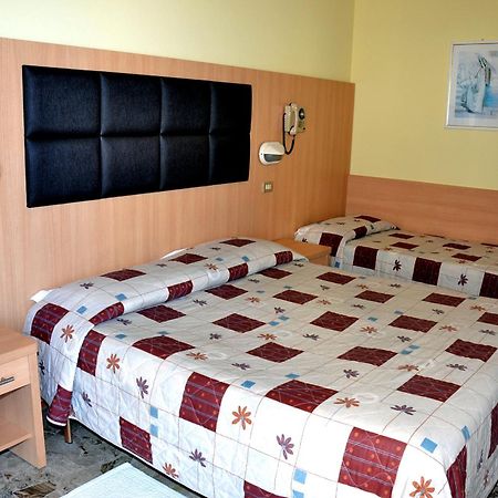 Hotel Marco Polo Bellaria-Igea Marina Bilik gambar