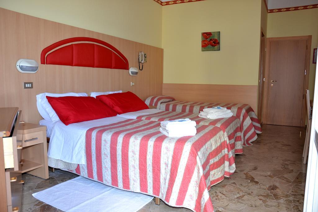 Hotel Marco Polo Bellaria-Igea Marina Bilik gambar
